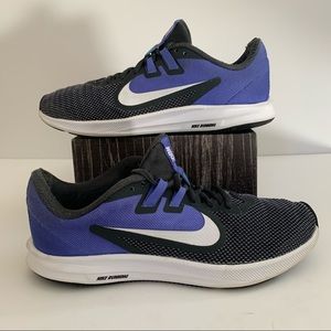 Nike downshifter running women’s sneakers 👟